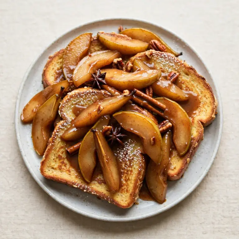 Schneller French Toast mit würzigen Birnen zum Genießen